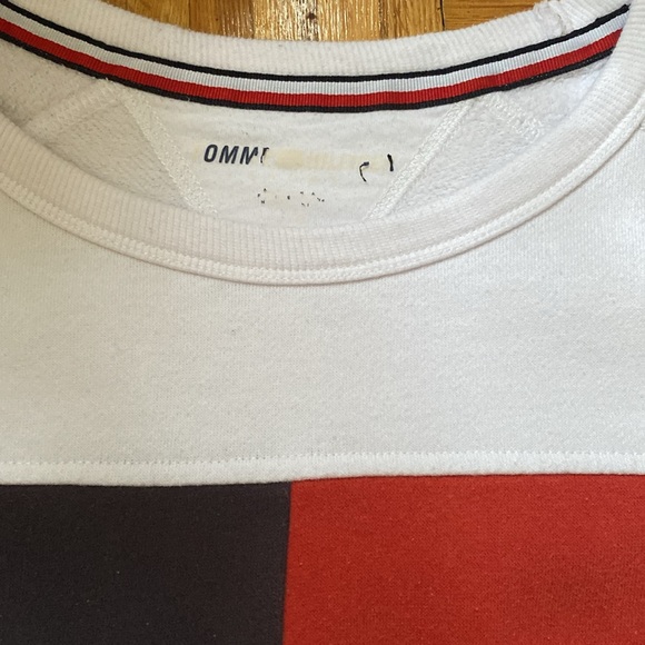 Vintage Hilfiger with logo boxy sweatshirt top, Y2K white - Picture 10 of 13